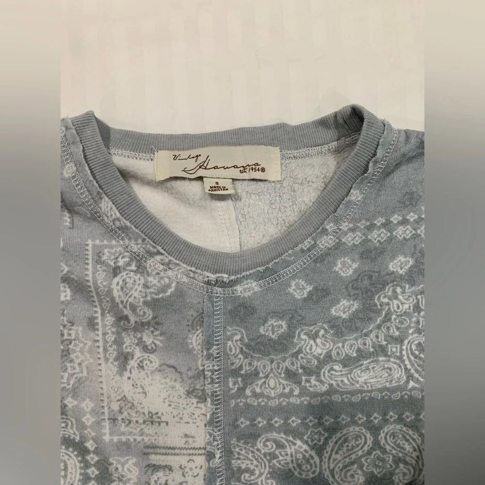 Vintage Havana Paisley Light Blue Sweater‎ - Picture 2 of 3